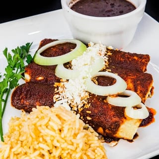 Enchiladas de Mole